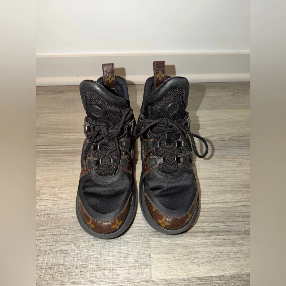 Louis Vuitton, black and brown archlight sneaker - Picture 11 of 12
